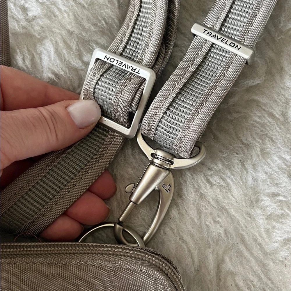 Travelon Anti-Theft Classic Slim Crossbody Taupe Grey Beige north south RFID - Picture 9 of 11